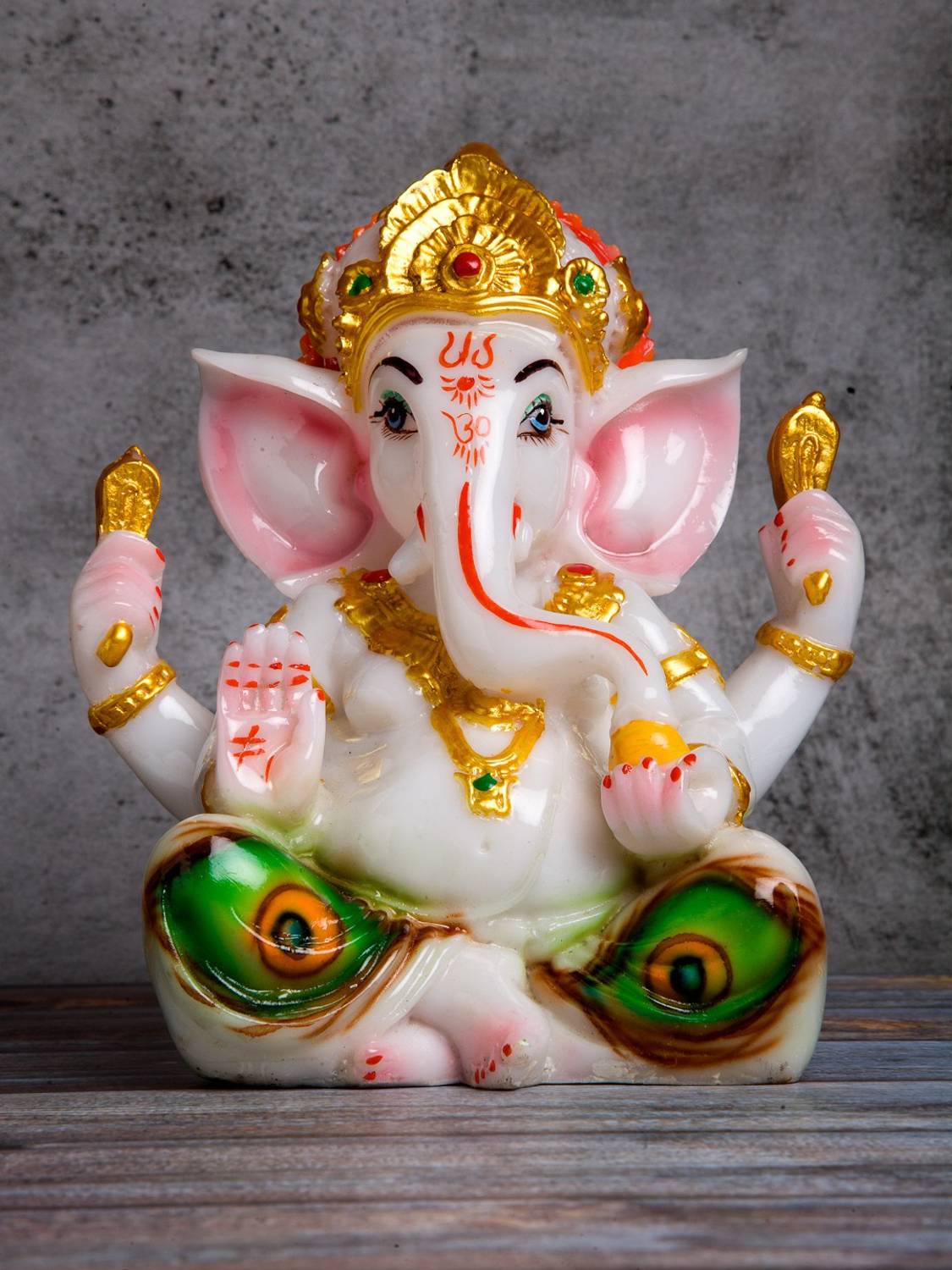 Klotthe Decorative Showpiece - 22 cm