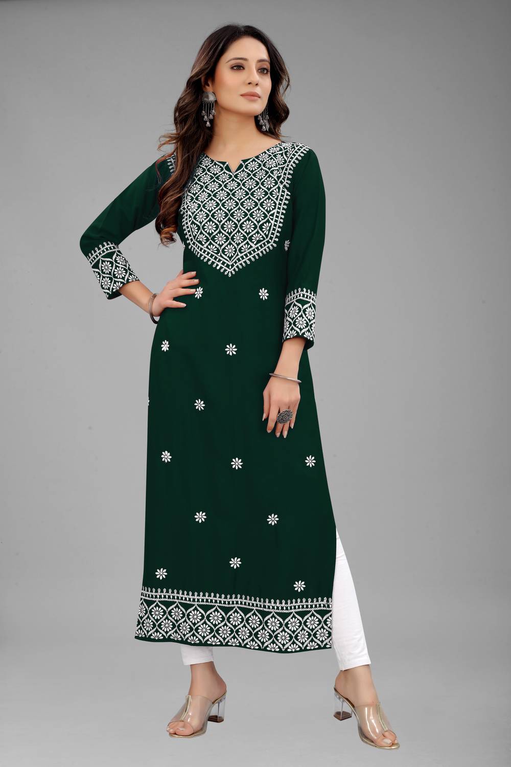 fantasy fab Women Embroidered Cotton Rayon Straight Kurta (Multic
