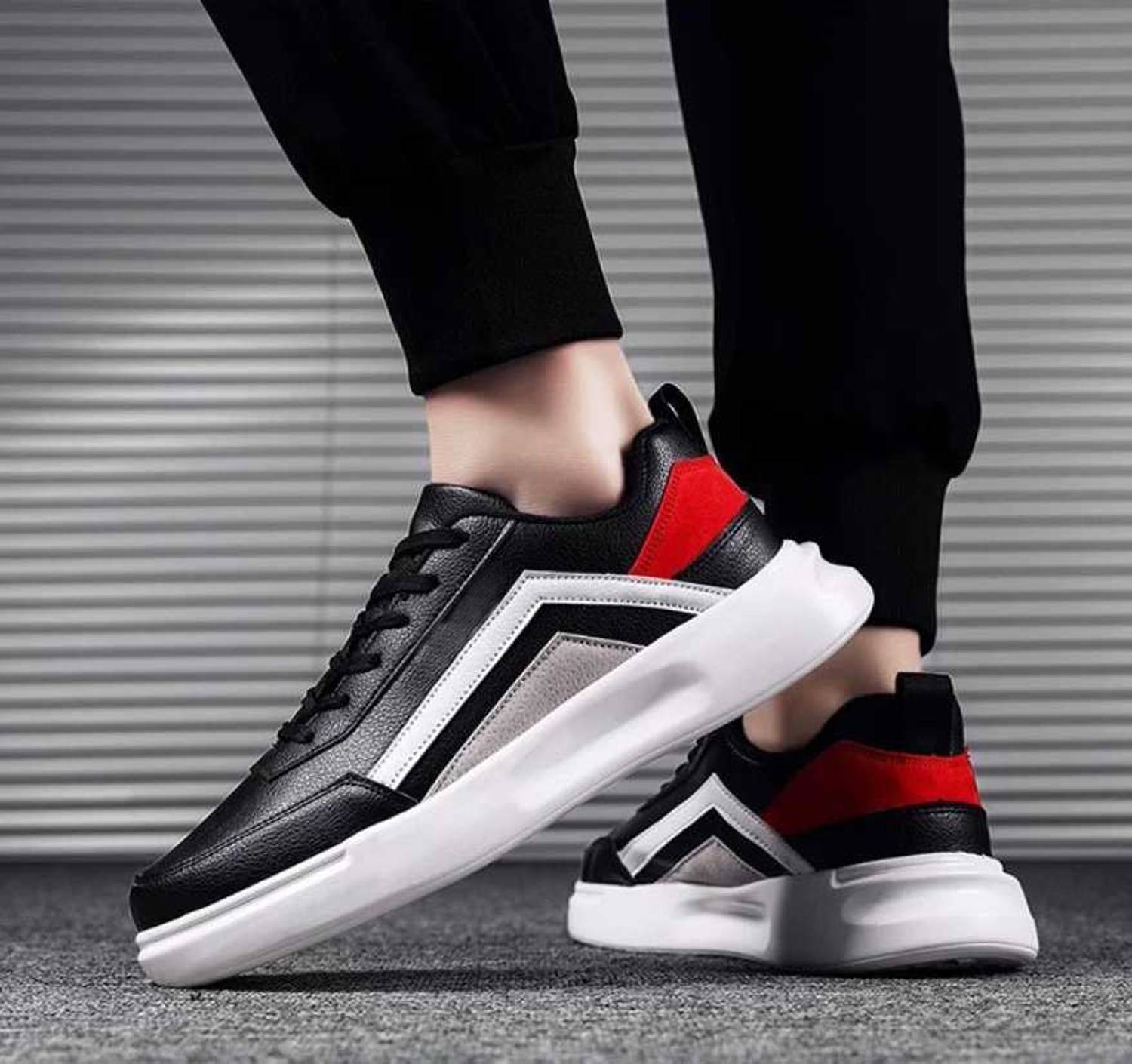 Bacan Men Black Sneakers - Image 4