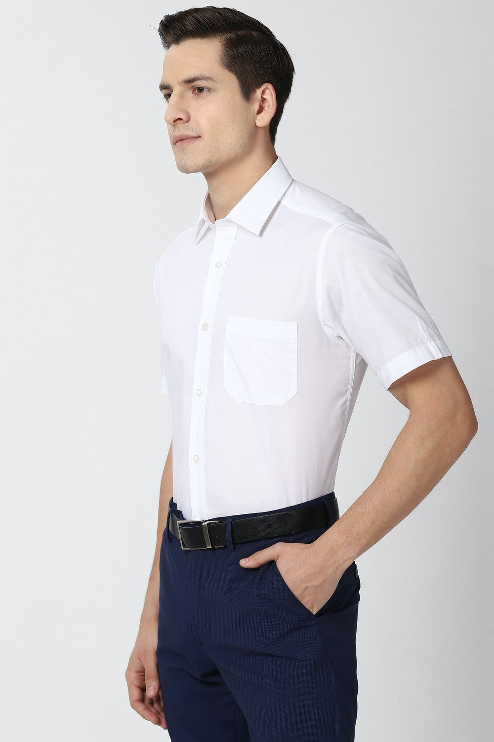 Image of PETER ENGLAND Men Solid Formal White Shirt