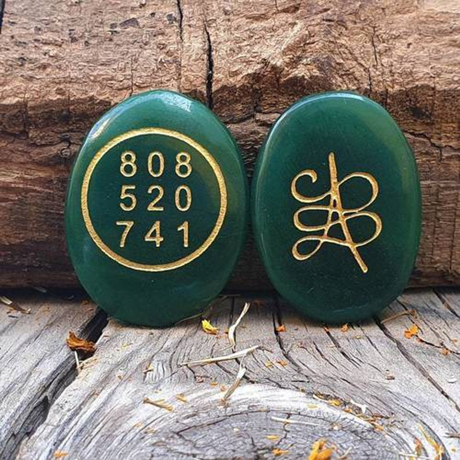 Image of kiah fashions Dark Green zibu coin