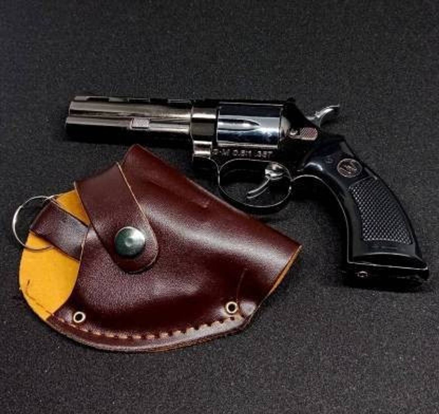 Camping Gear Pistol Shaped Gas Lighter - Image 1