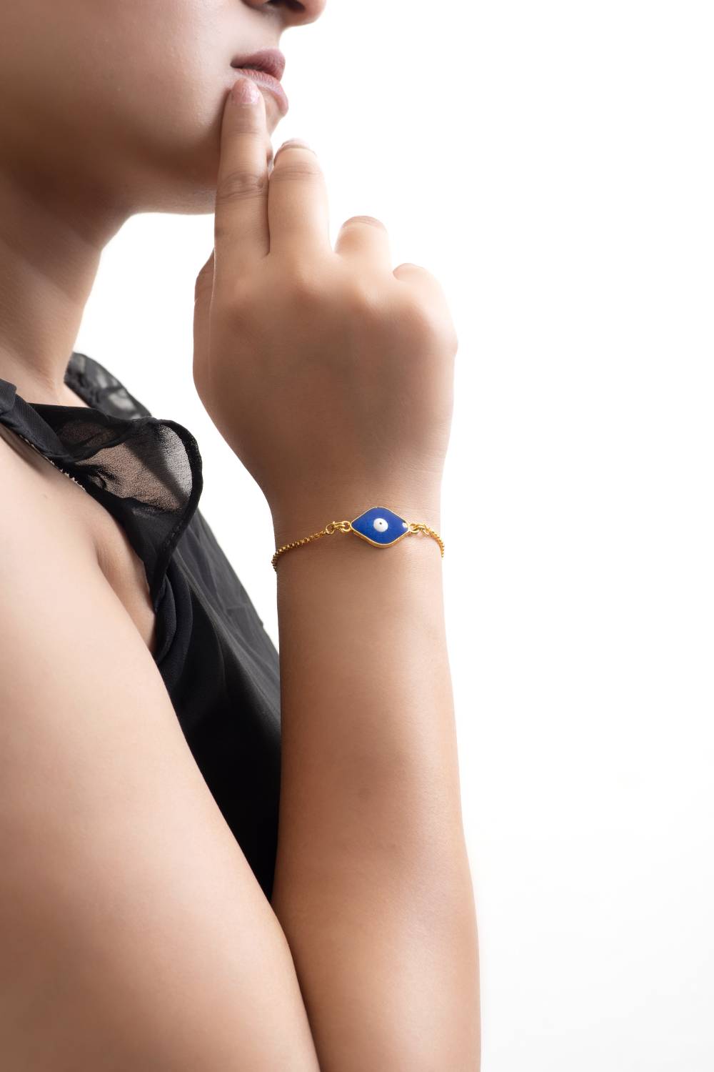 AARIKAARI Alloy Bracelet