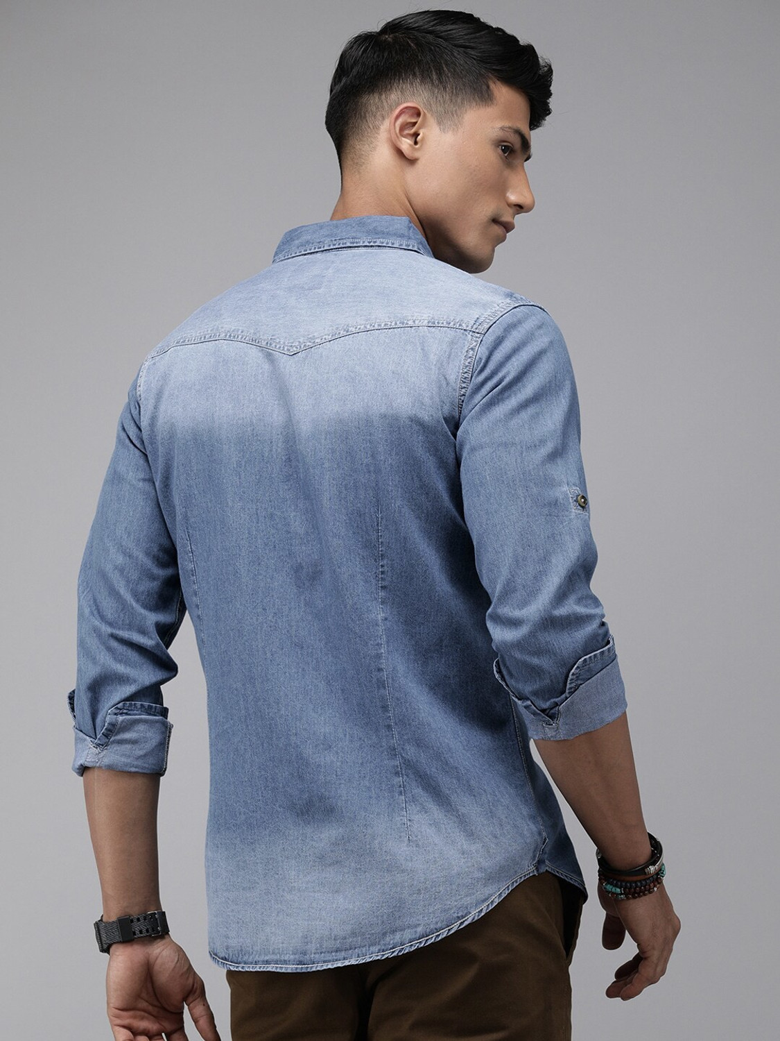 Image of Roadster Men Solid Casual Blue Shirt