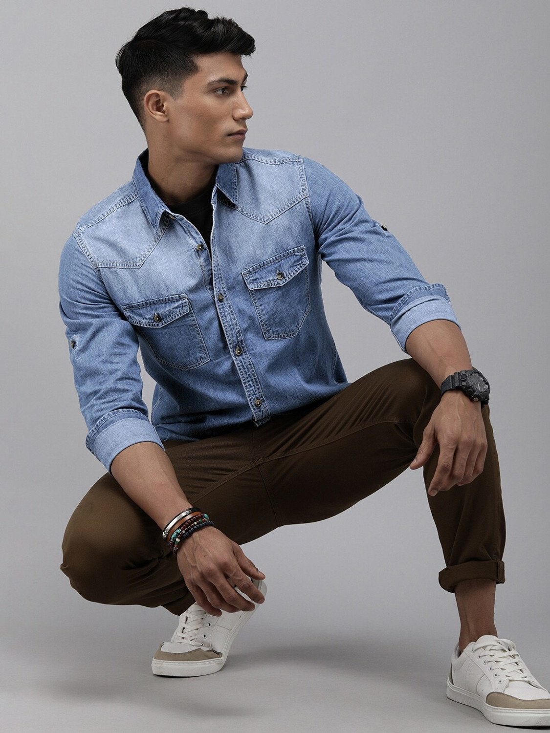 Image of Roadster Men Solid Casual Blue Shirt