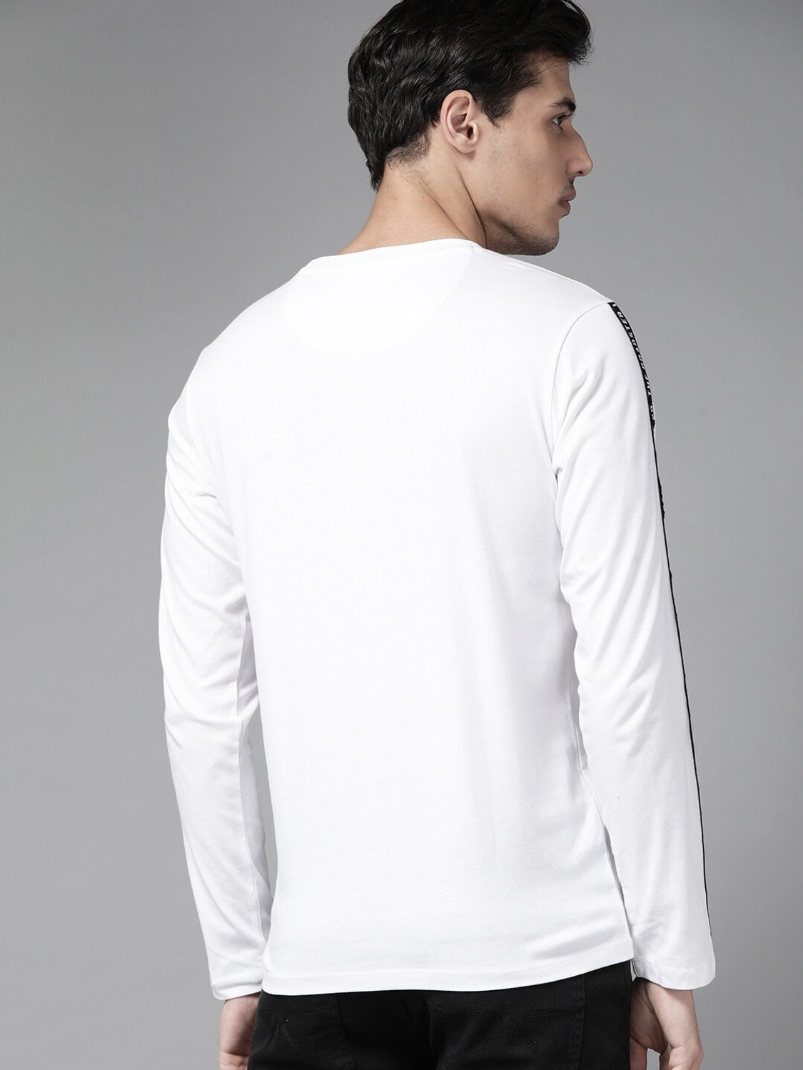 Image of Roadster Solid Men Round Neck White T-Shirt