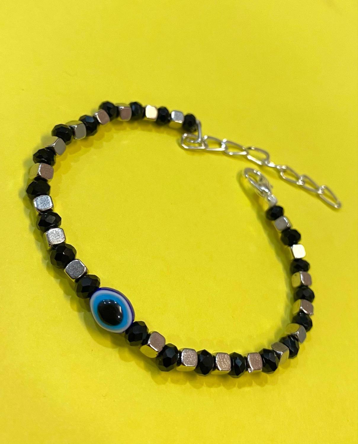 AARTISAI Plastic Bracelet