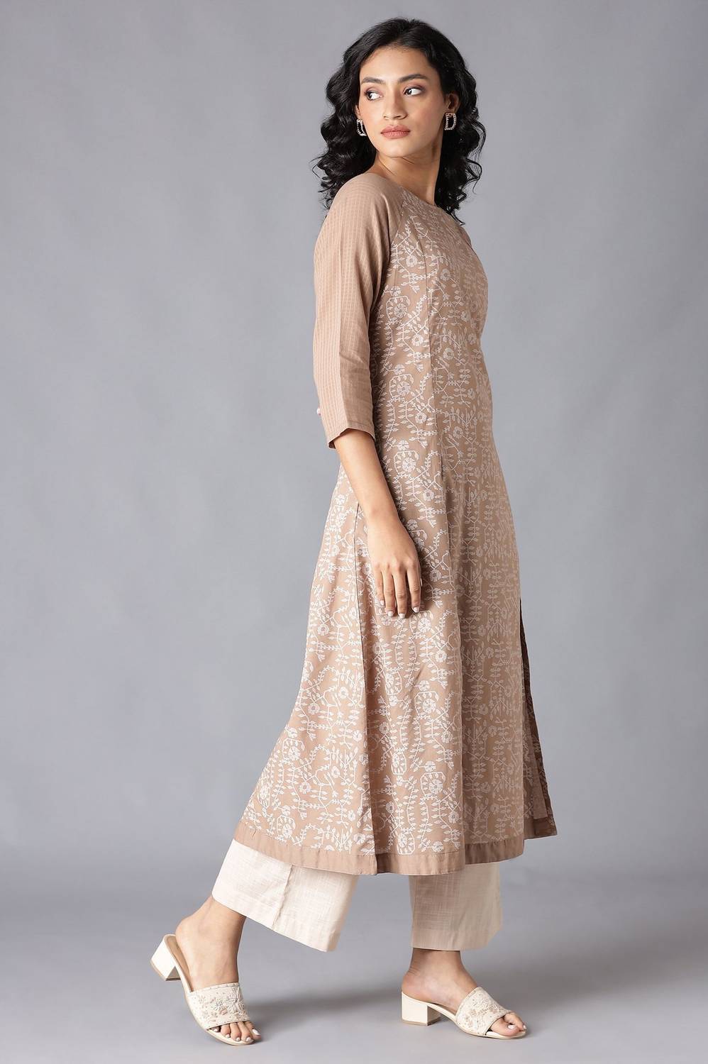 W Women Printed A-line Kurta - Buy W Women Printed A-line Kurta Online at  Best Prices in India | Flipkart.com