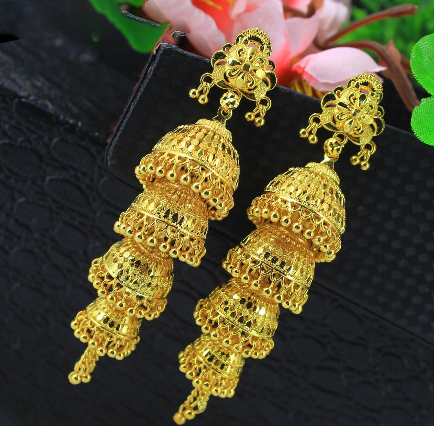 Mekkna Traditional Alloy Jhumki Earring