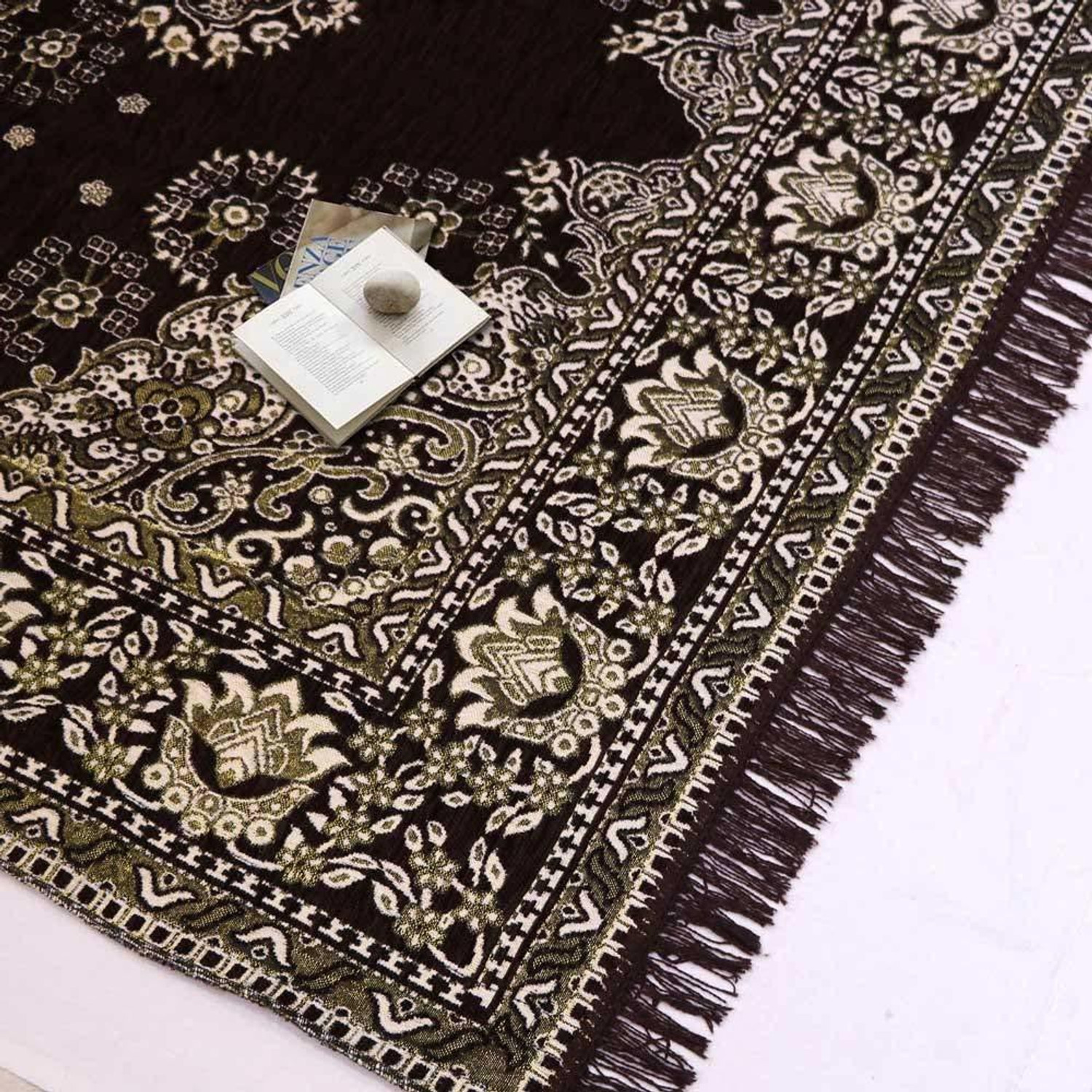 Image of Peponi 10 ft X 12 ft Chenille Carpet