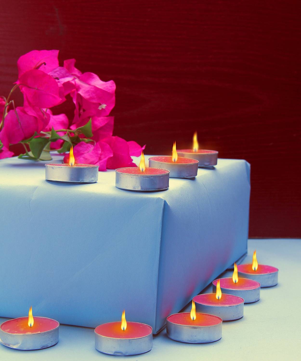 AuraDecor Pack of 50 Rose Fragrance Candle