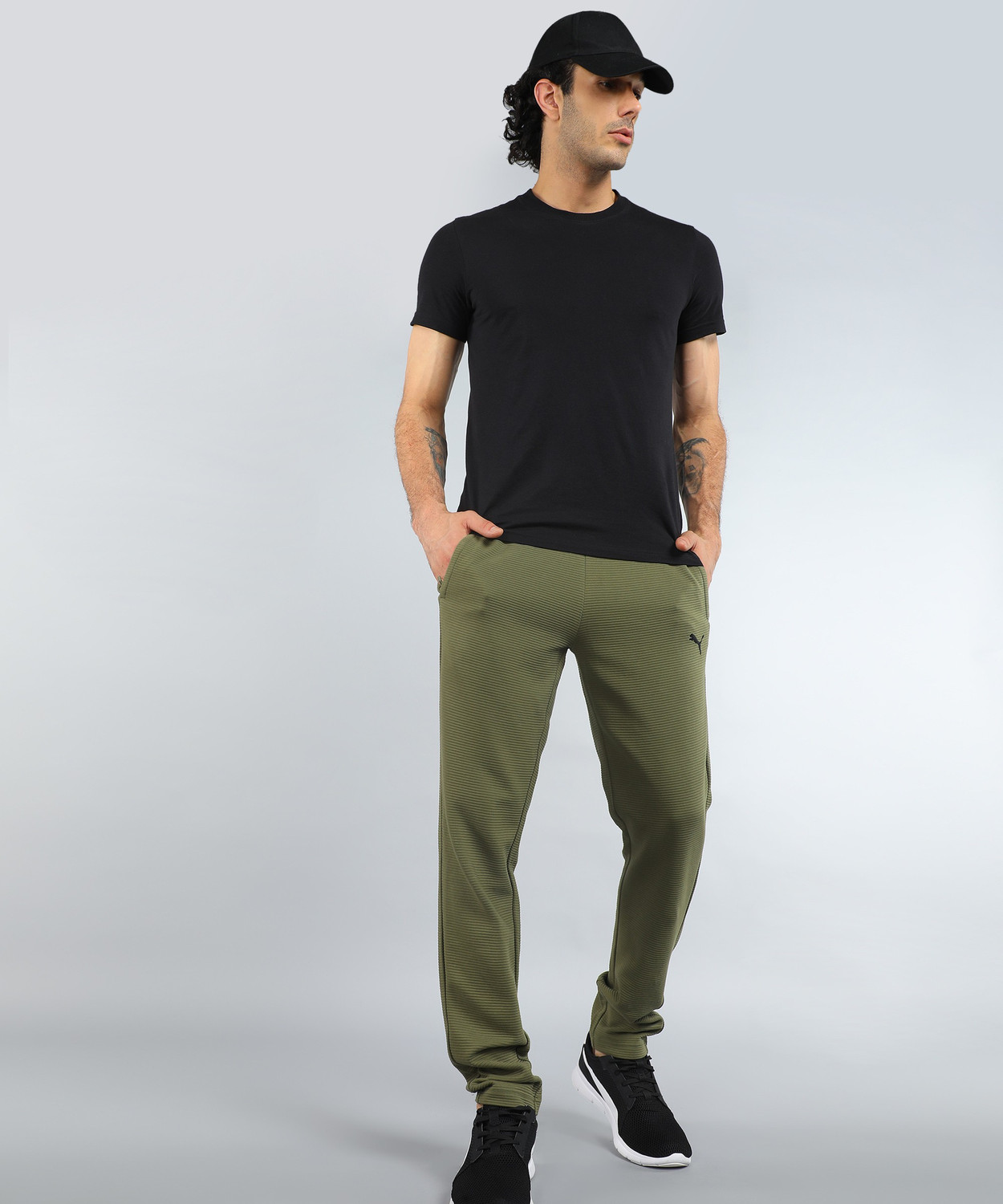 Image of PUMA Ottoman Sweatpants Striped Men Green Track Pants