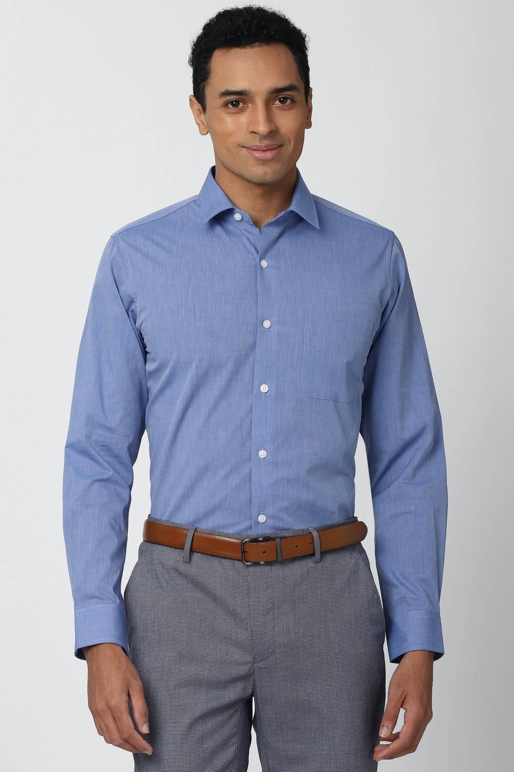 PETER ENGLAND Men Regular Fit Solid Casual Shirt