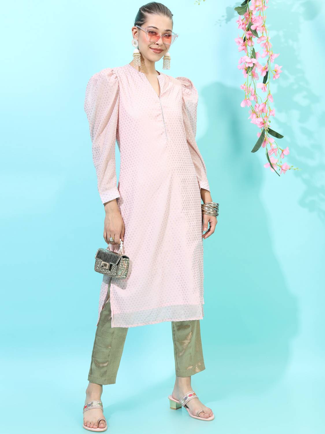 Vishudh Women Printed Cotton Blend Straight Kurta (Pink)