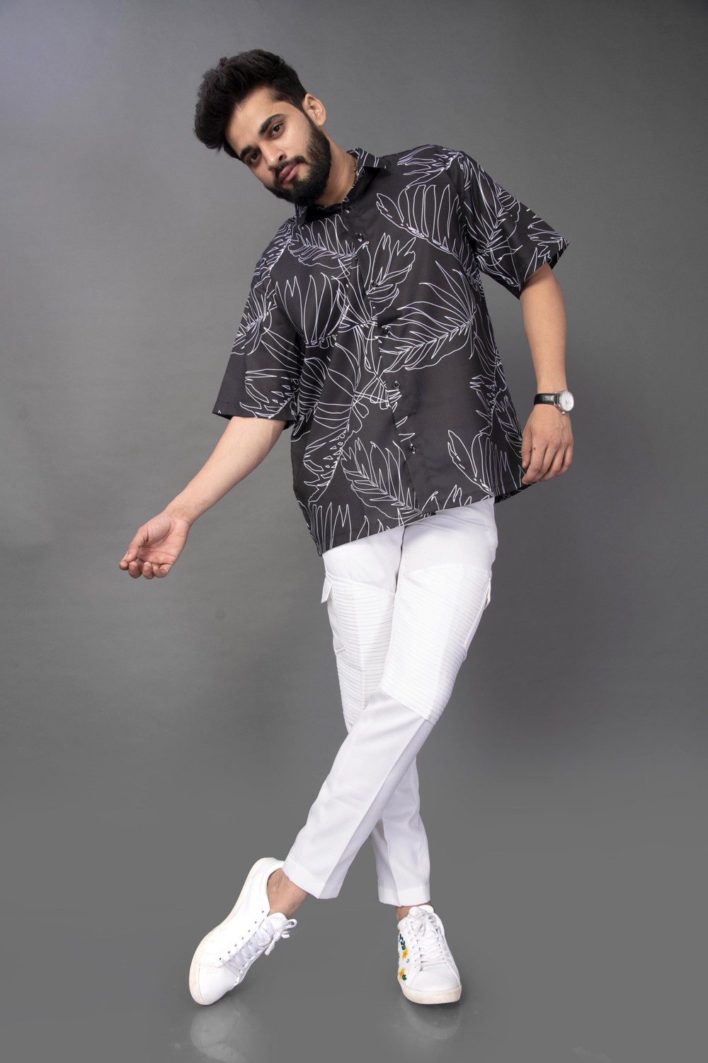 Image of METRONAUT Men Floral Print Casual Black Shirt