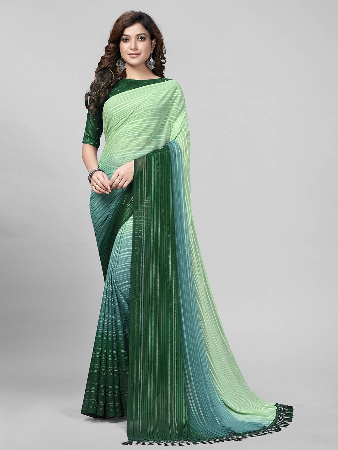 PRATHAM BLUE Self Design Bollywood Silk Blend Saree (Green)