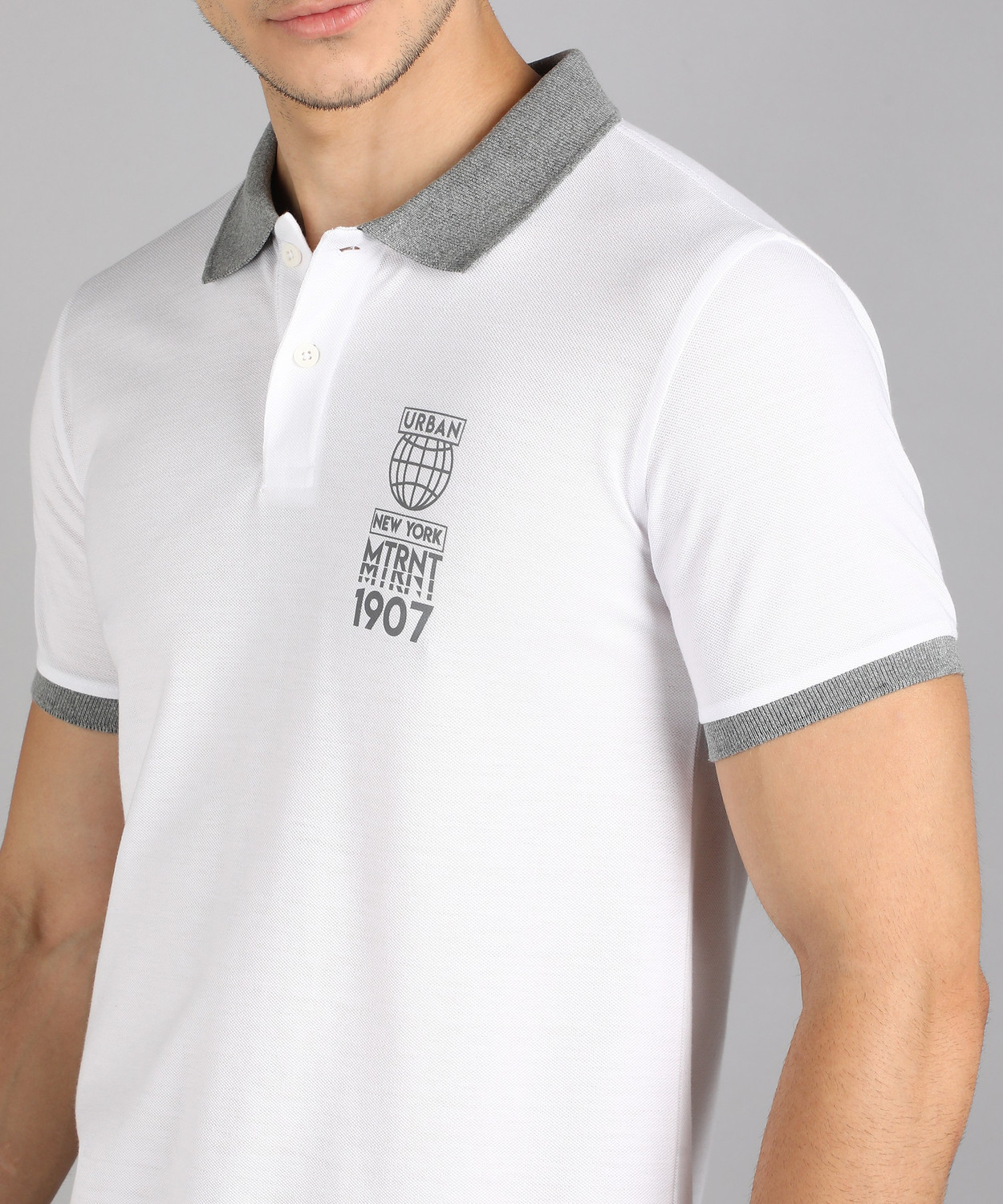 Image of METRONAUT Solid Men Polo Neck White T-Shirt