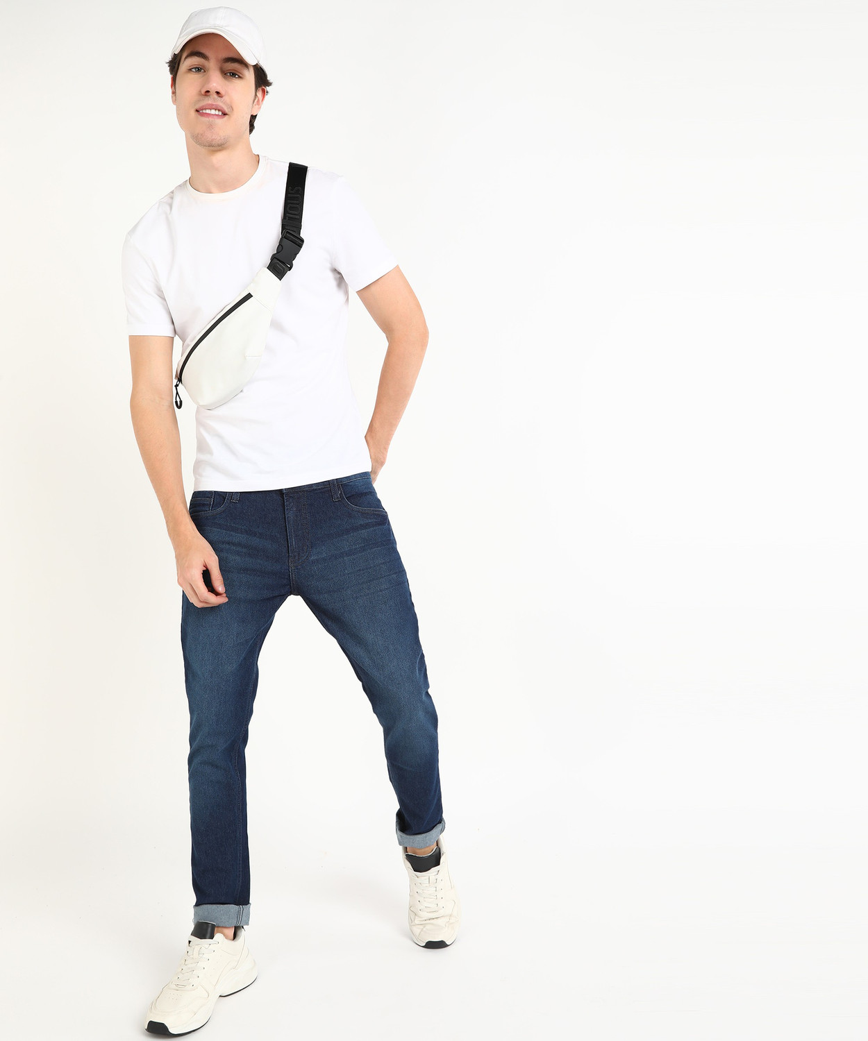 Image of NUMERO UNO Sustainable Denim Slim Men Dark Blue Jeans