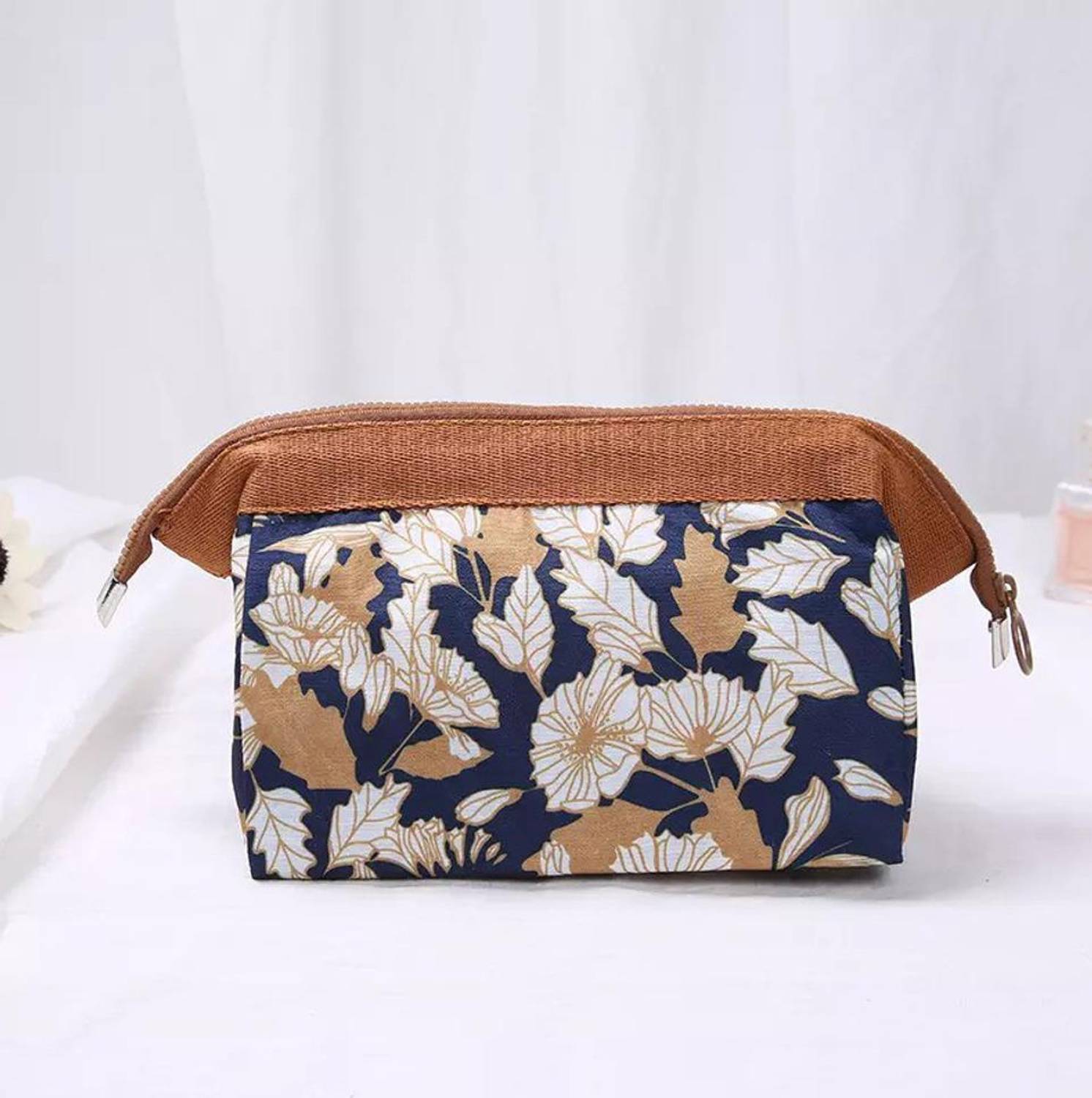 Alpyog Travel printed cosmetic makeup stationery vanity jewelry travel purse Pouch