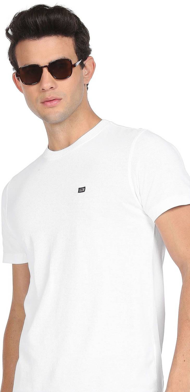 Arrow Sport Solid Men Round Neck White T-Shirt
