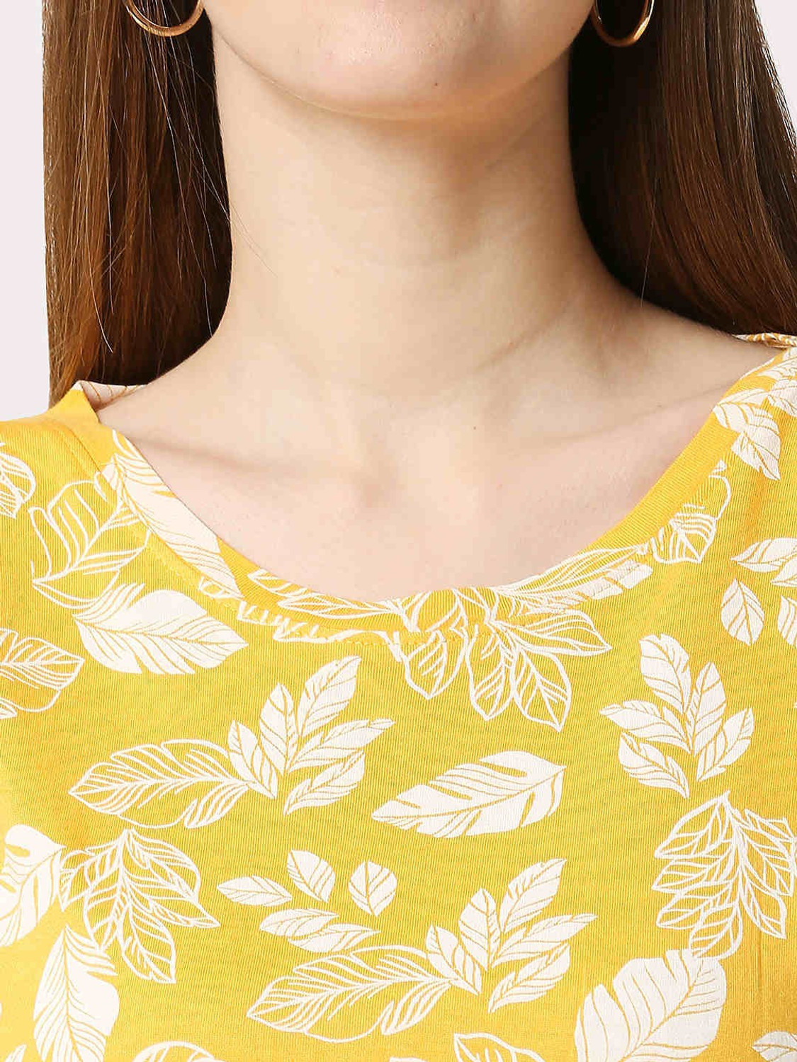 Image of Pepe Jeans Printed Women Crew Neck Yellow T-Shirt