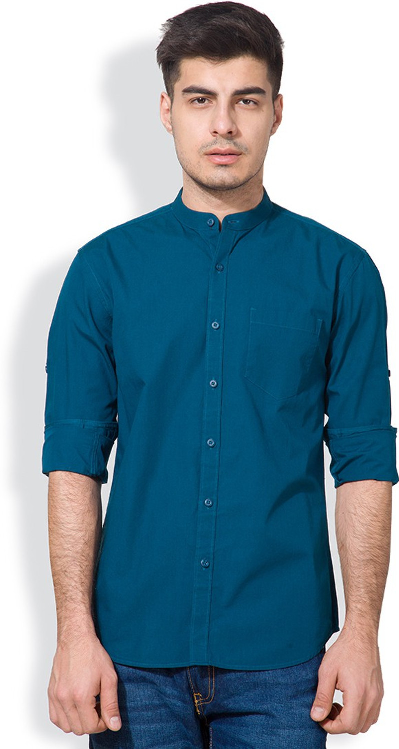 Image of HIGHLANDER Men Solid Casual Blue Shirt