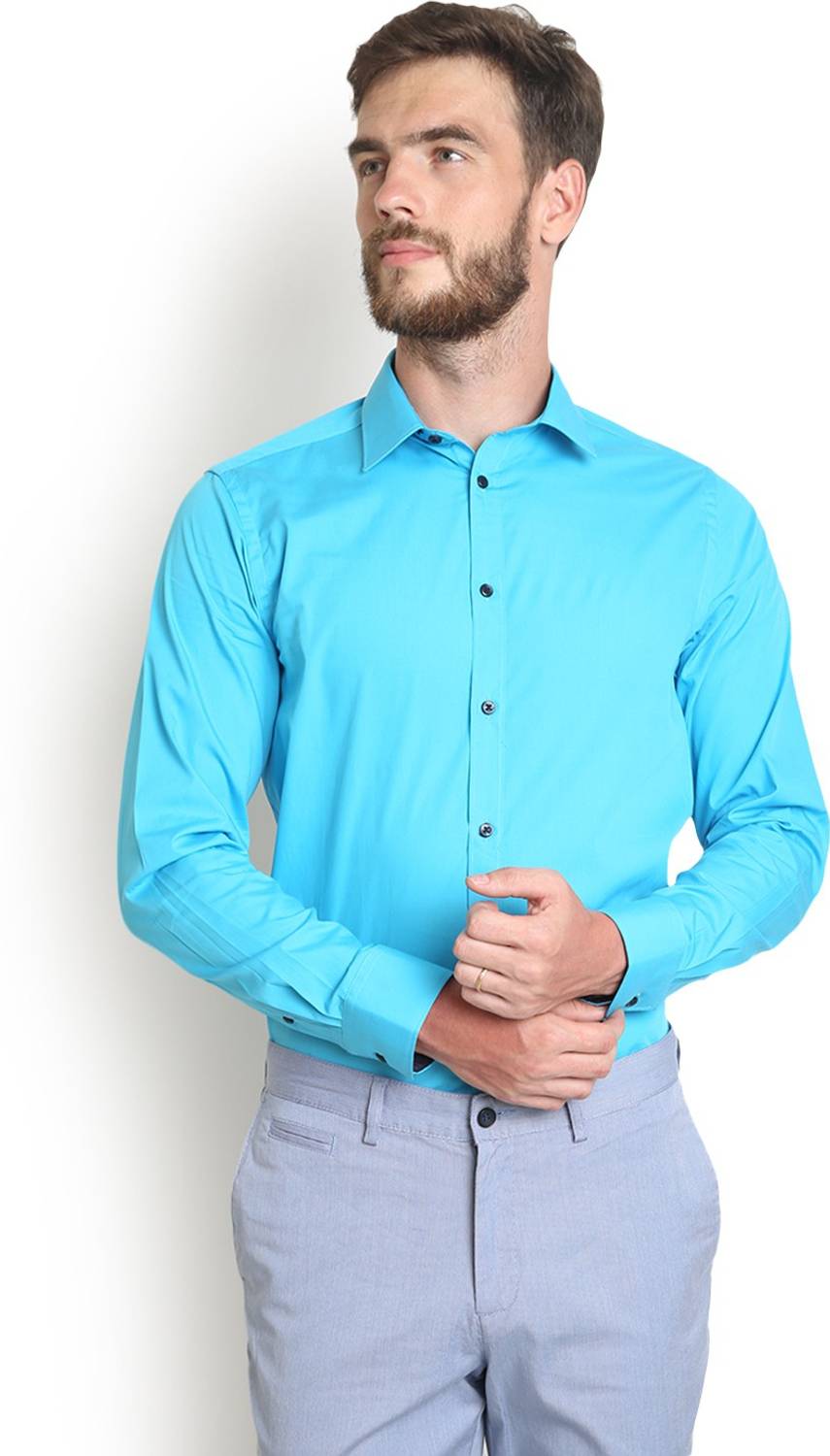 Blackberrys Men Solid Casual Blue Shirt