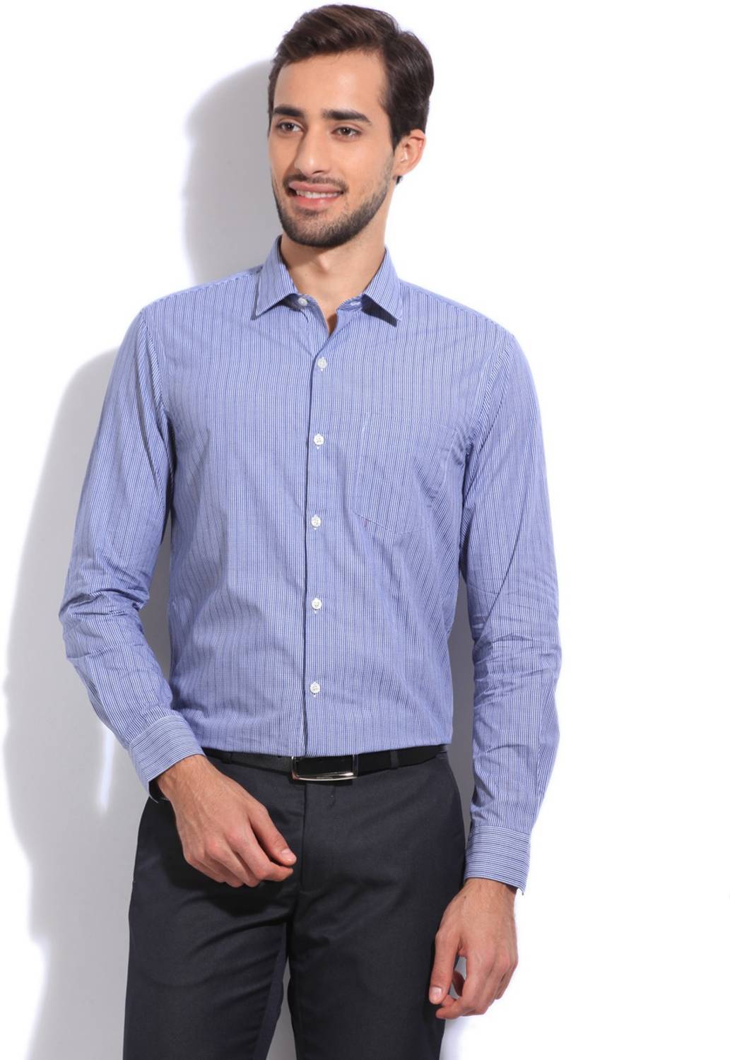 ARROW Men Checkered Casual White, Blue Shirt