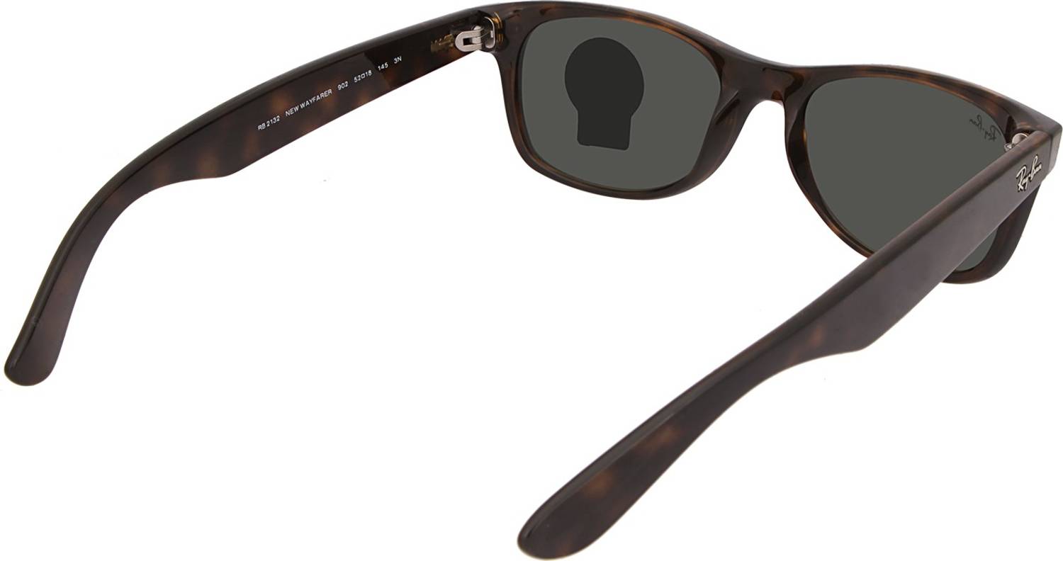 Ray-Ban Wayfarer Sunglasses - Image 4