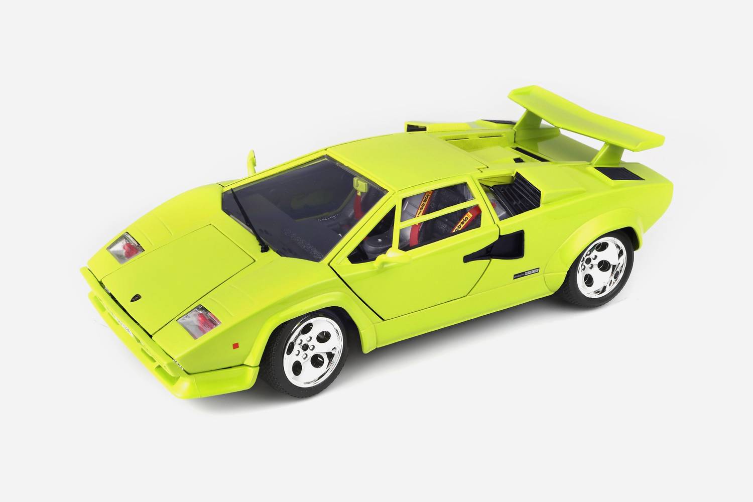 Bburago Die Cast 1:18 Scale Lamborghini Countach 5000