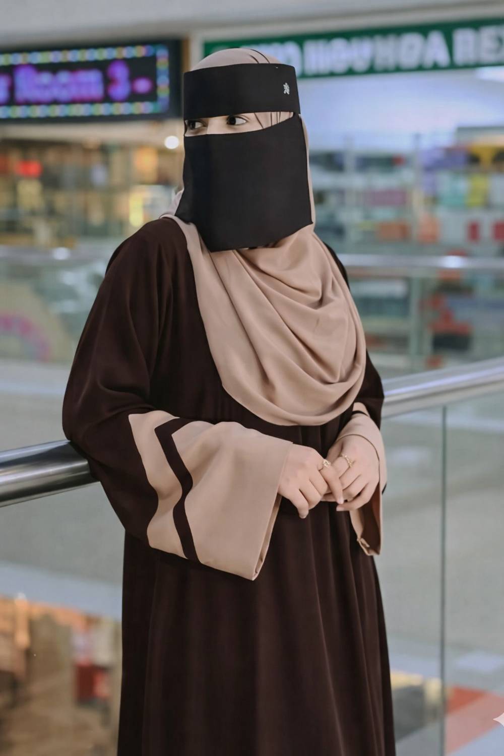 AizelAbaya Polyester Solid Abaya