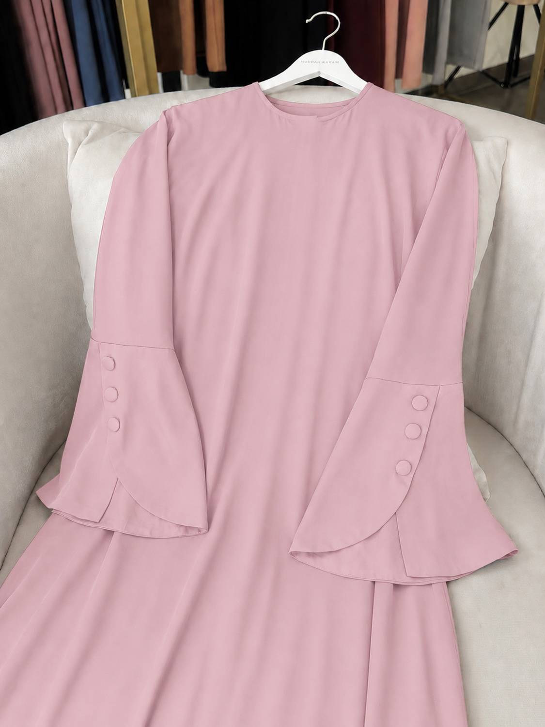 AizelAbaya Polyester Self Design, Solid, Striped Abaya