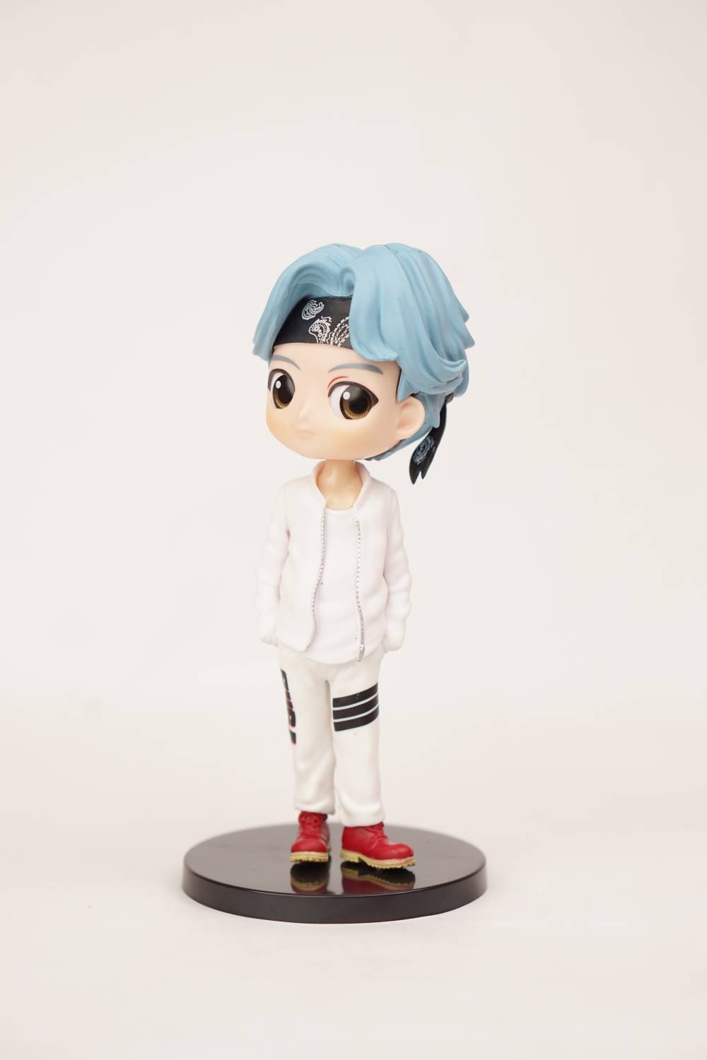 OFFO BTS SUGA Action Figure Lightweight Attractive Durable for