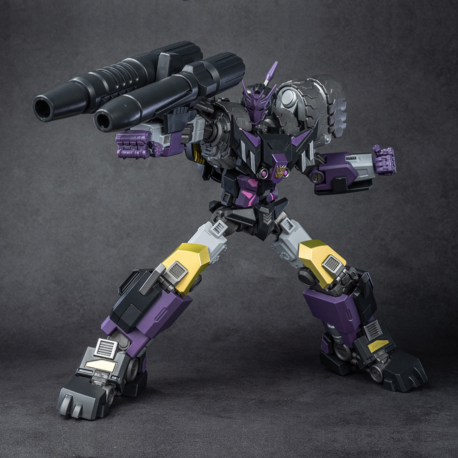 Image of TRANSFORMERS AMK Series W2 Generation One Tarn Action Figure, Age 15+