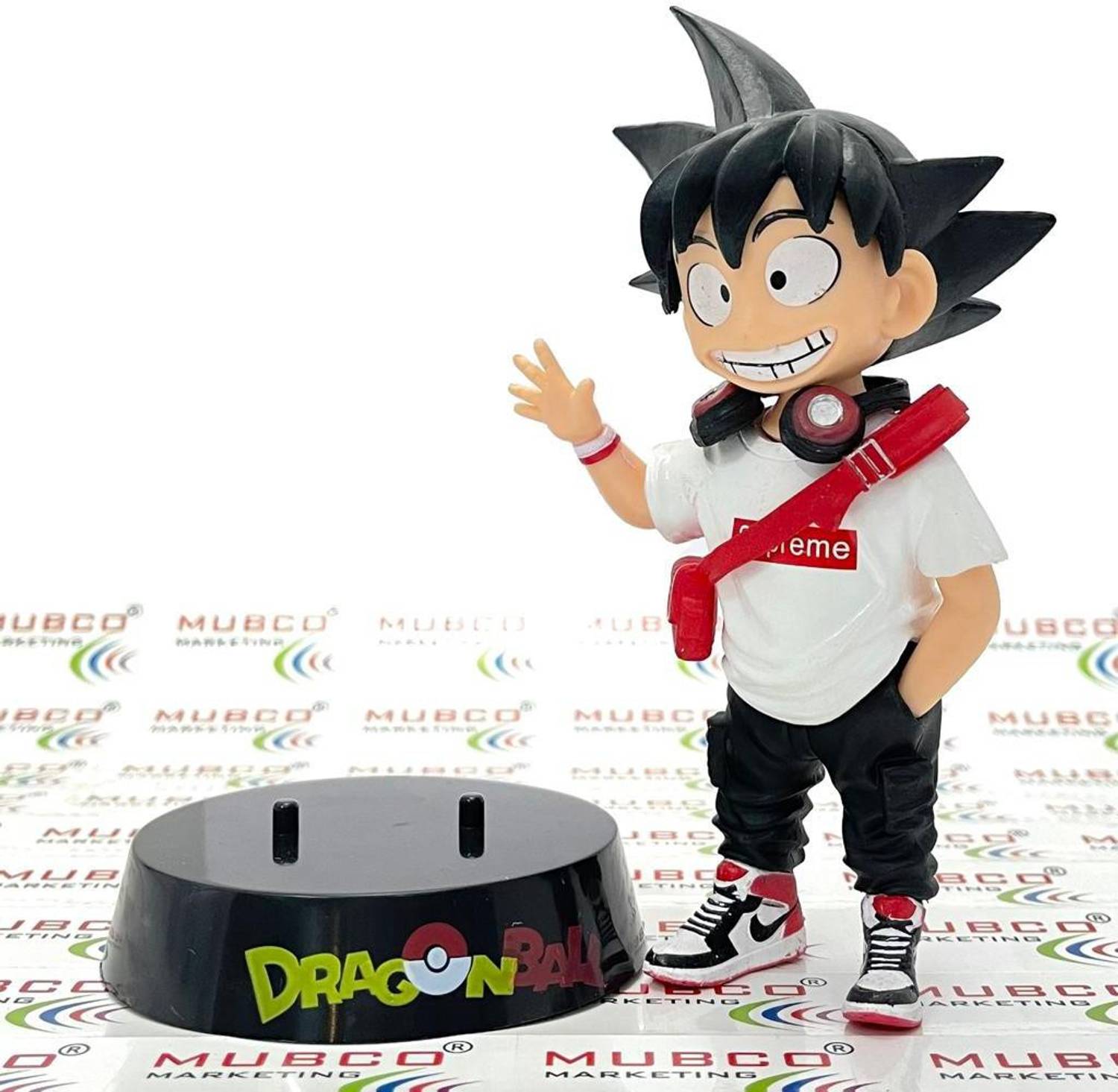 6-dragon-ball-z-goku-hypebeast