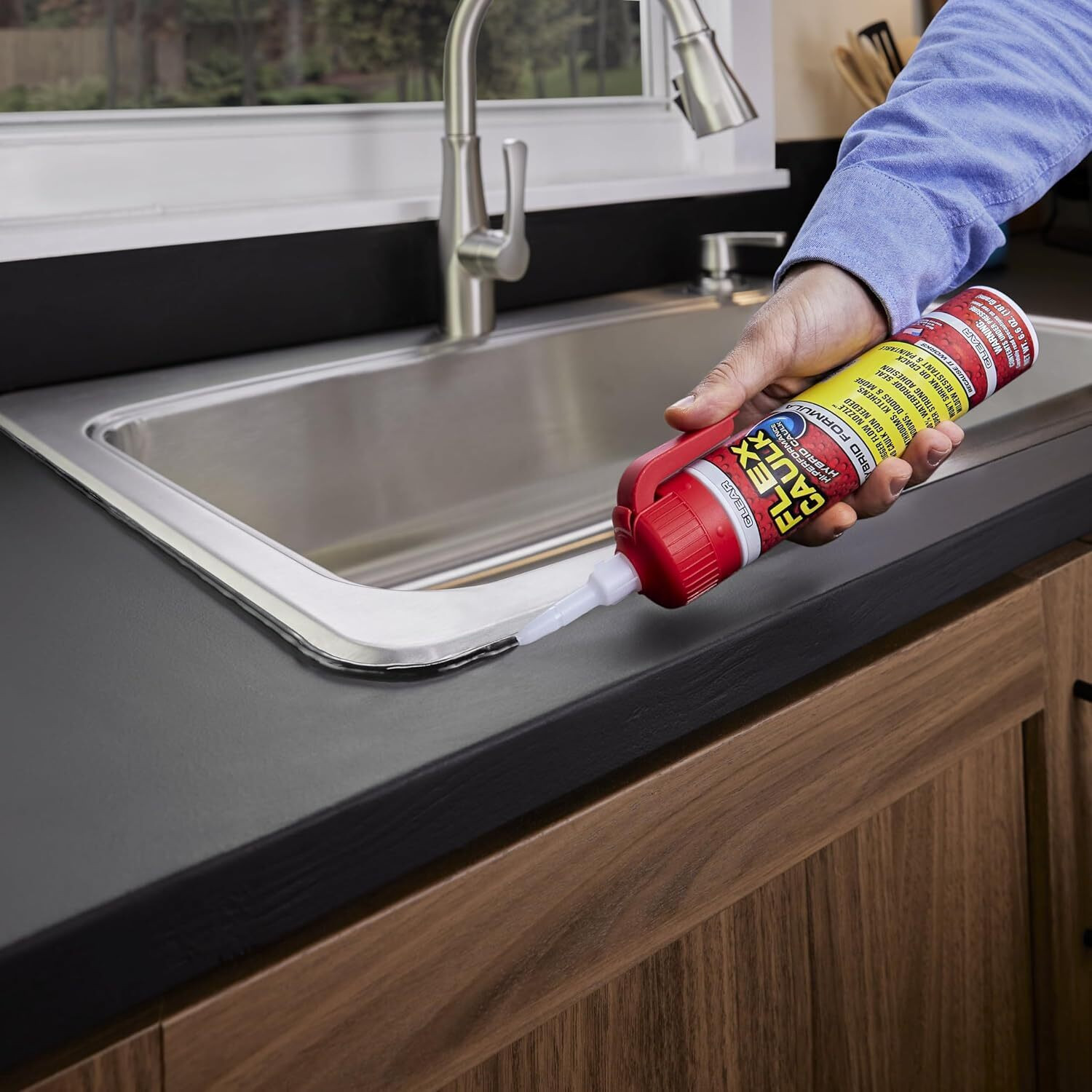 Image of STARVOKES 2KG Transparent Waterproofing Glue with Brush for Roof Water Leakage Solution Adhesive