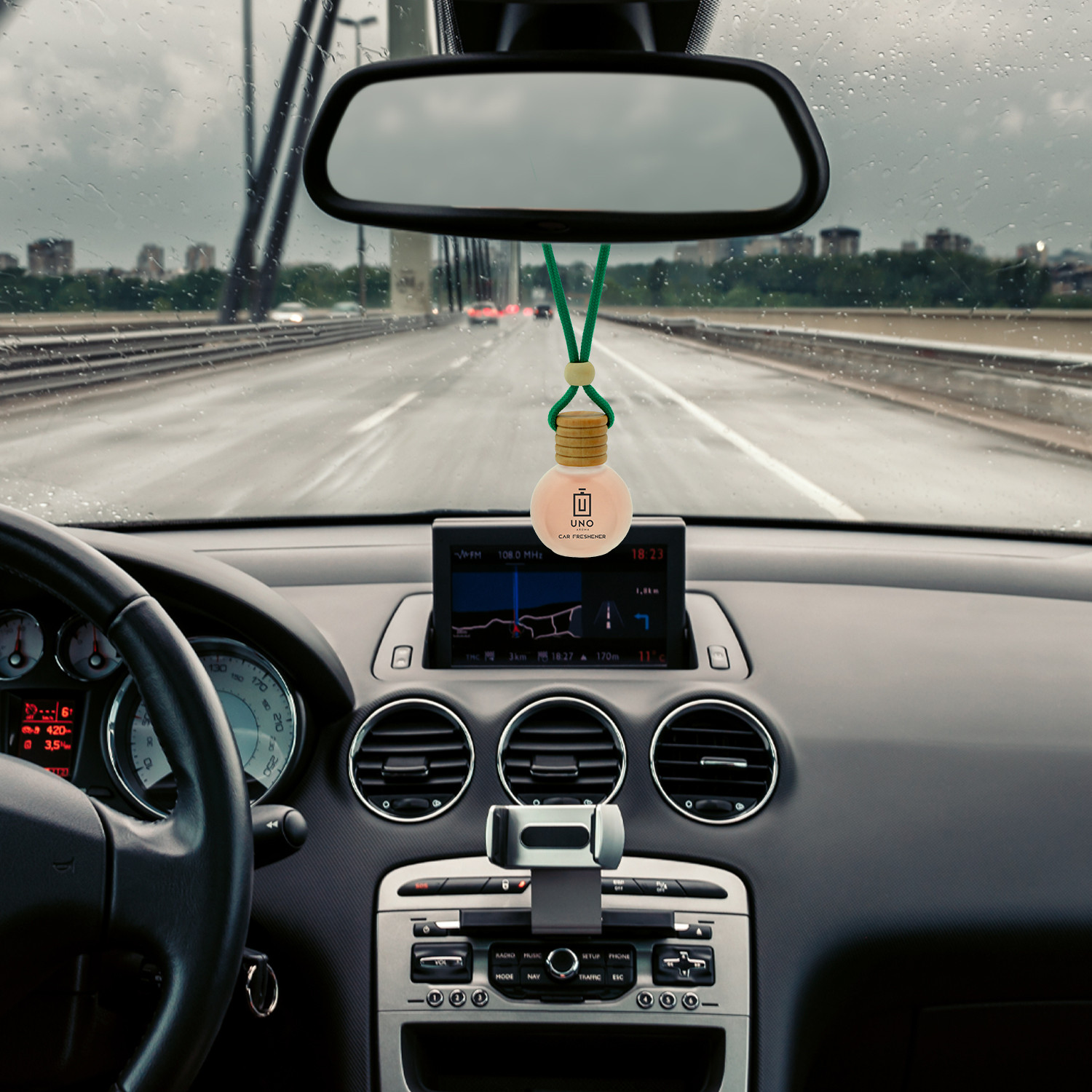Image of UNO AROMA Real Vannila Fragnance Car Freshener Diffuser Car Freshener Hanging /Car Perfumes Accessories Long Lasting Good Smell Fragrance
