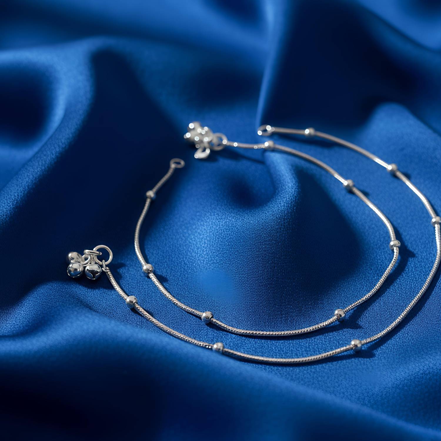 LATA Boll Chain Design Anklet for Women - Image 2