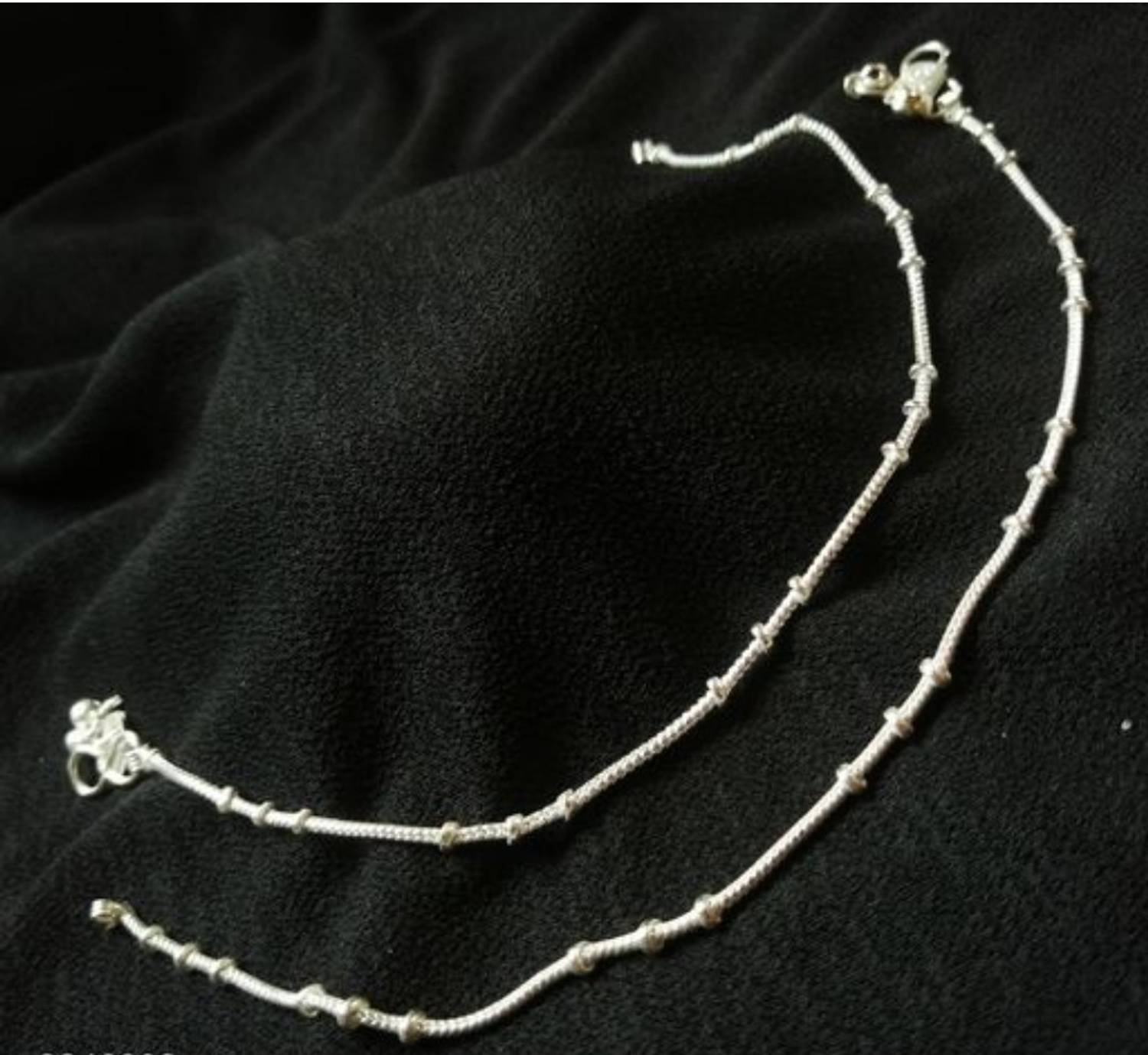 Balaji Tradrs Bollywood Style Fancy Anklet - Payal
Women and girls Brass Anklet