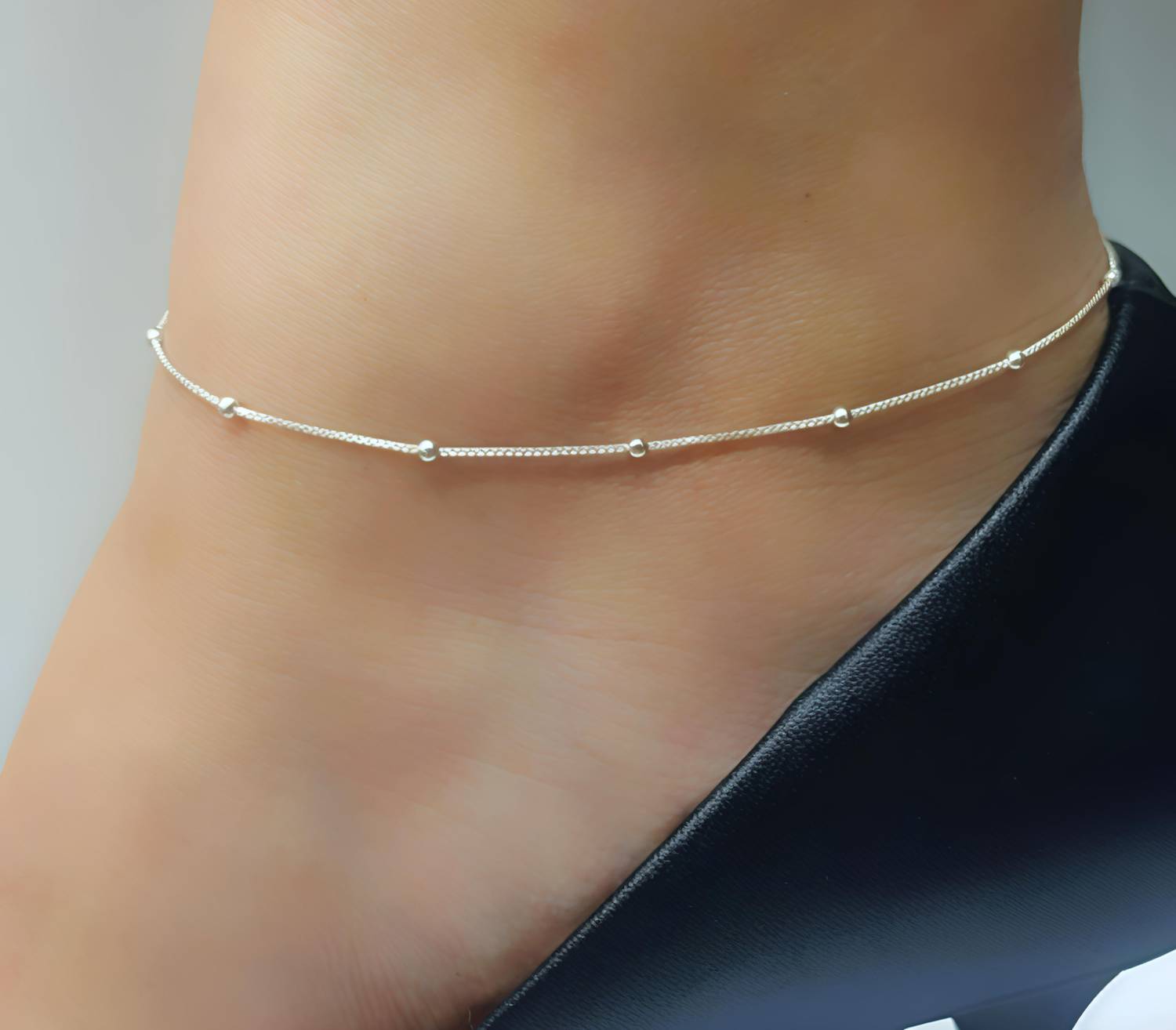 LATA Boll Chain Design Anklet for Women - Image 4