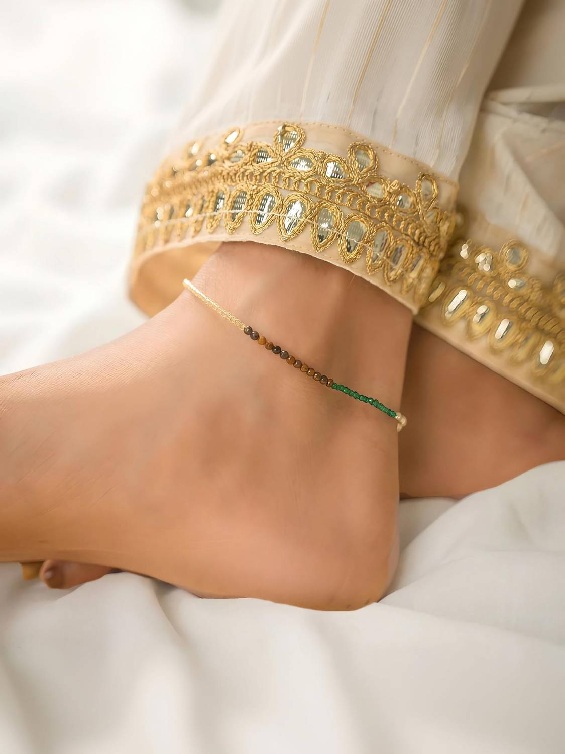 Aangan Aura Dhan Yog Anklet Attracts Wealth & Financial Prosperity Crystal Anklet