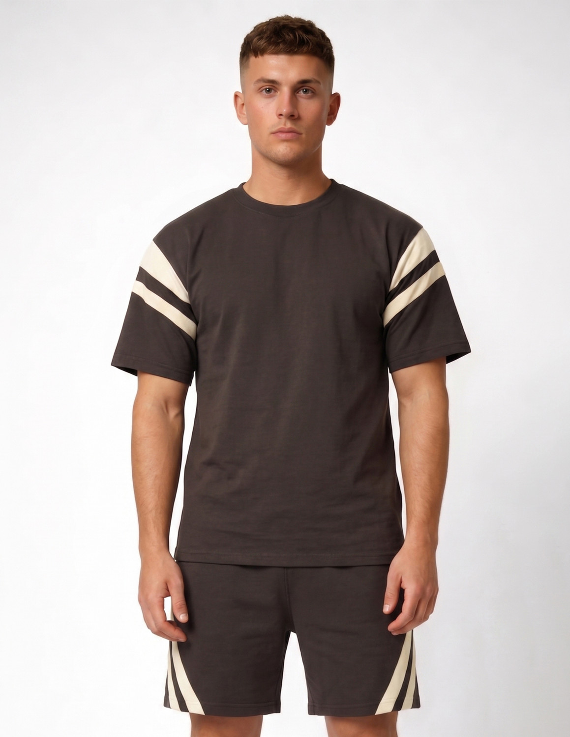 Image of CHKOKKO Tshirt Regular Shorts Co-ords Set