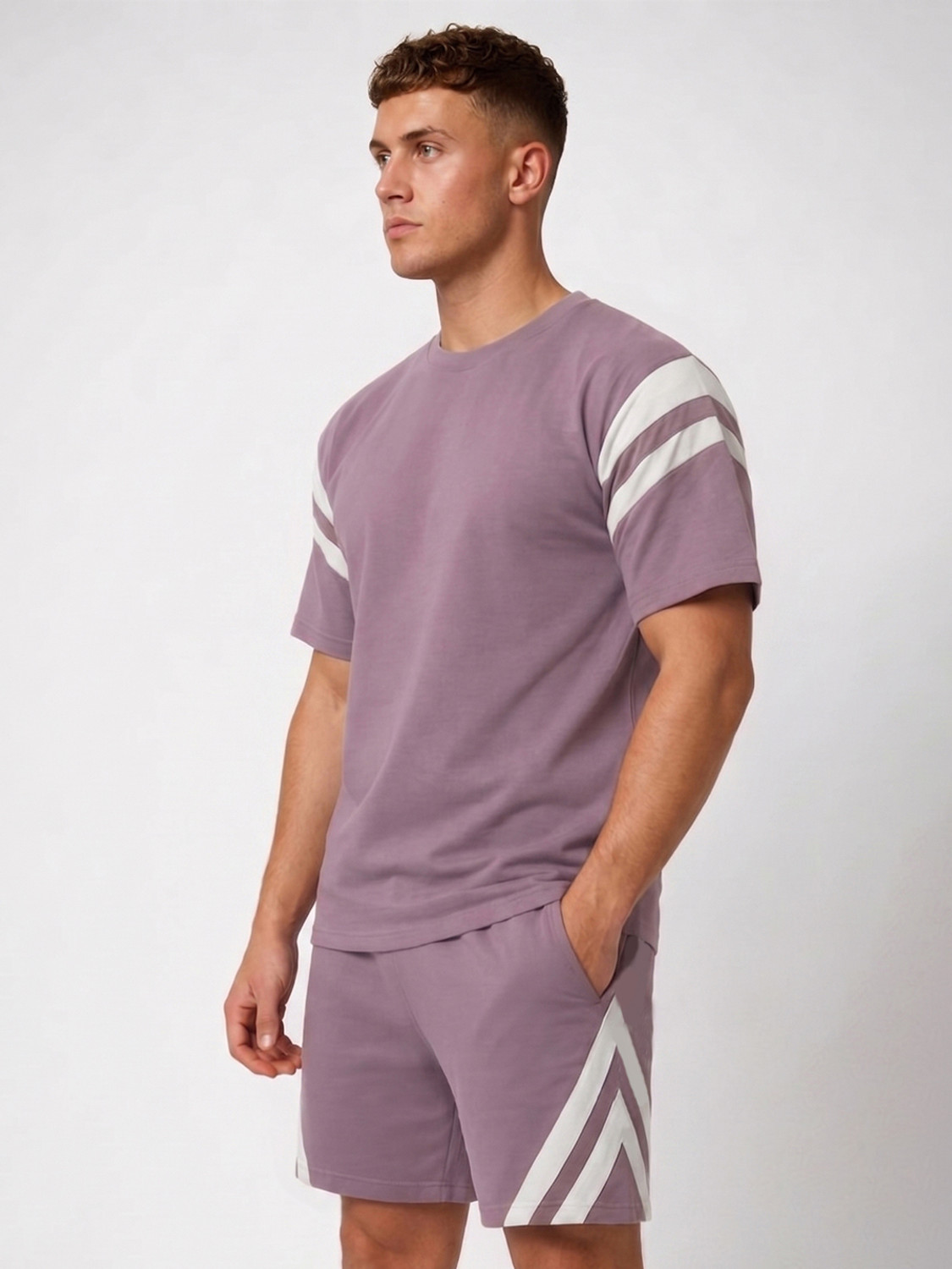 Image of CHKOKKO Tshirt Regular Shorts Co-ords Set