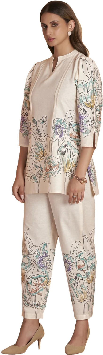 Image of DRESOUL Top Pant Co-ords Set