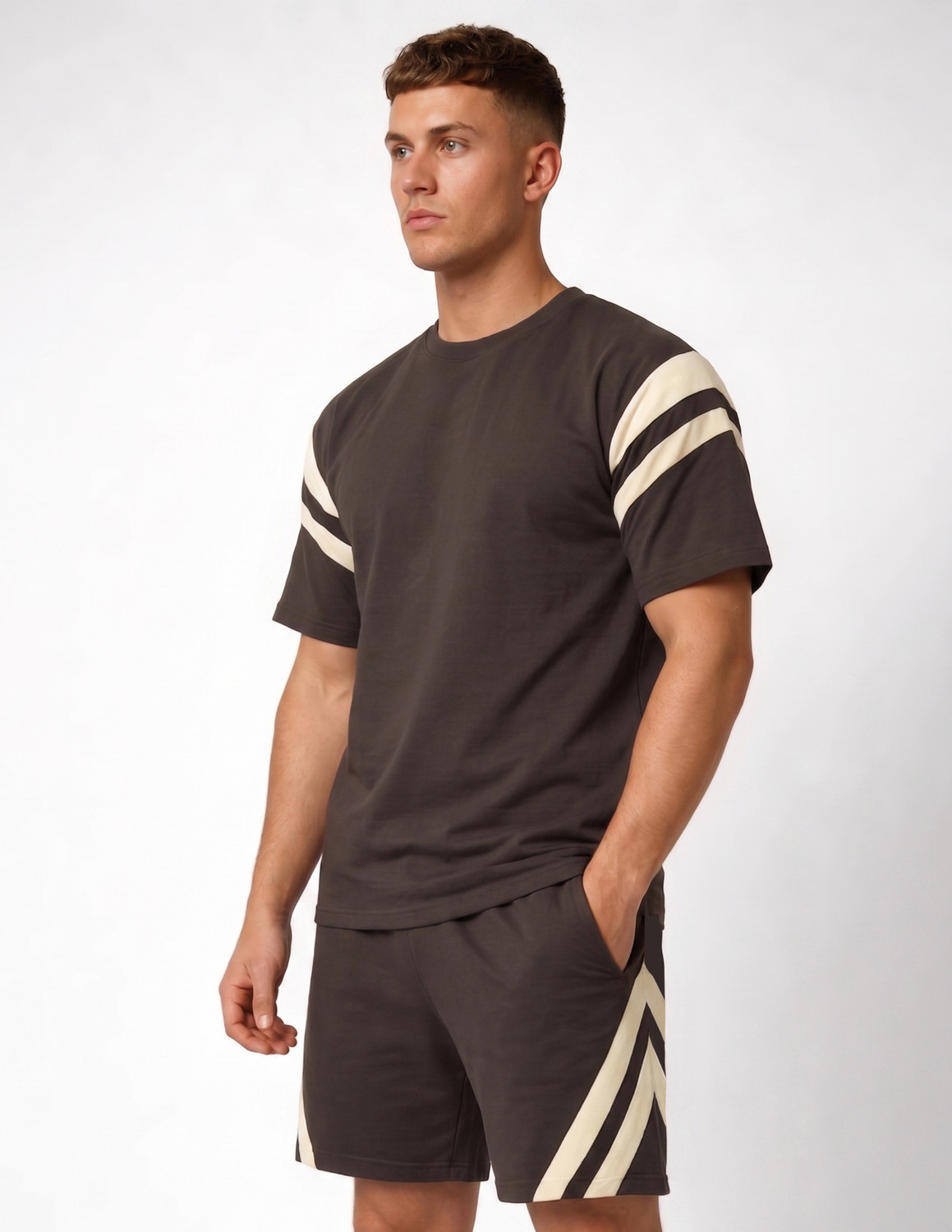 Image of CHKOKKO Tshirt Regular Shorts Co-ords Set