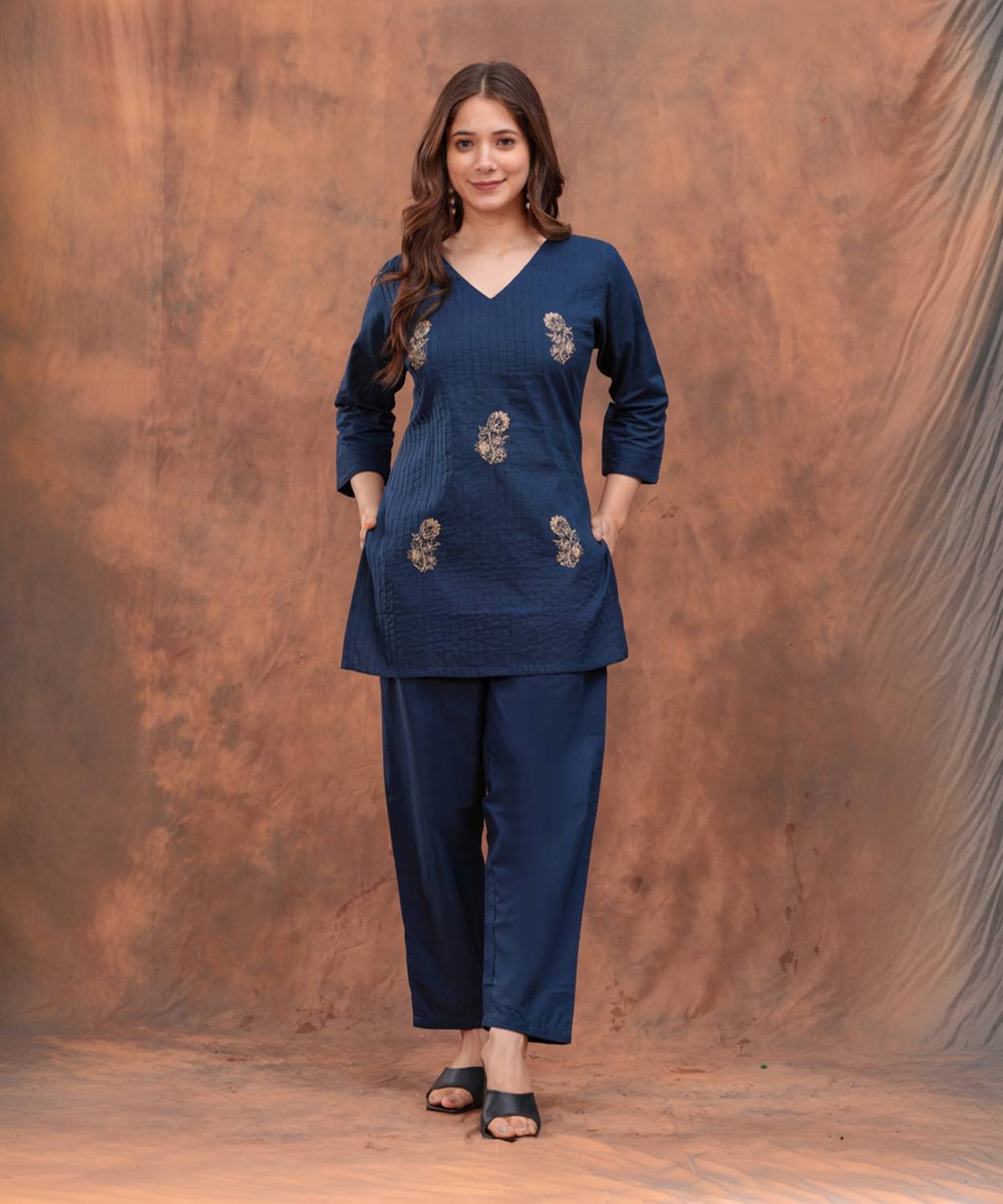 AARIKAARI Top Pant Co-ords Set