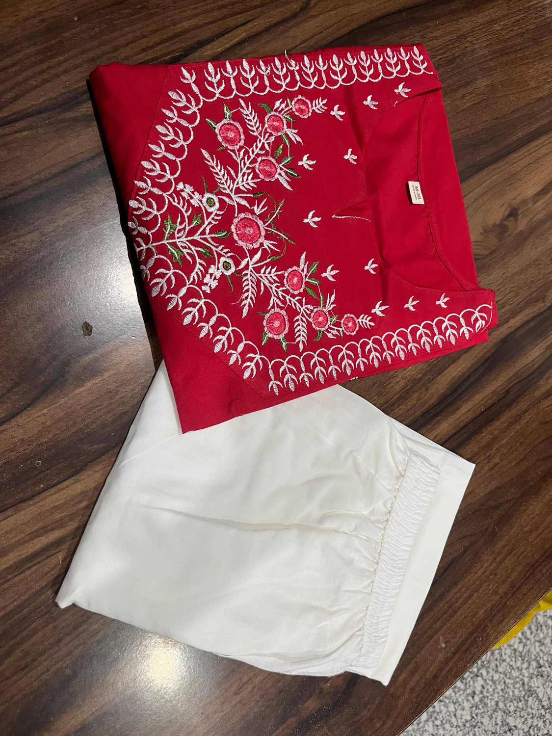 Image of VASTRALORE Top Pant Co-ords Set