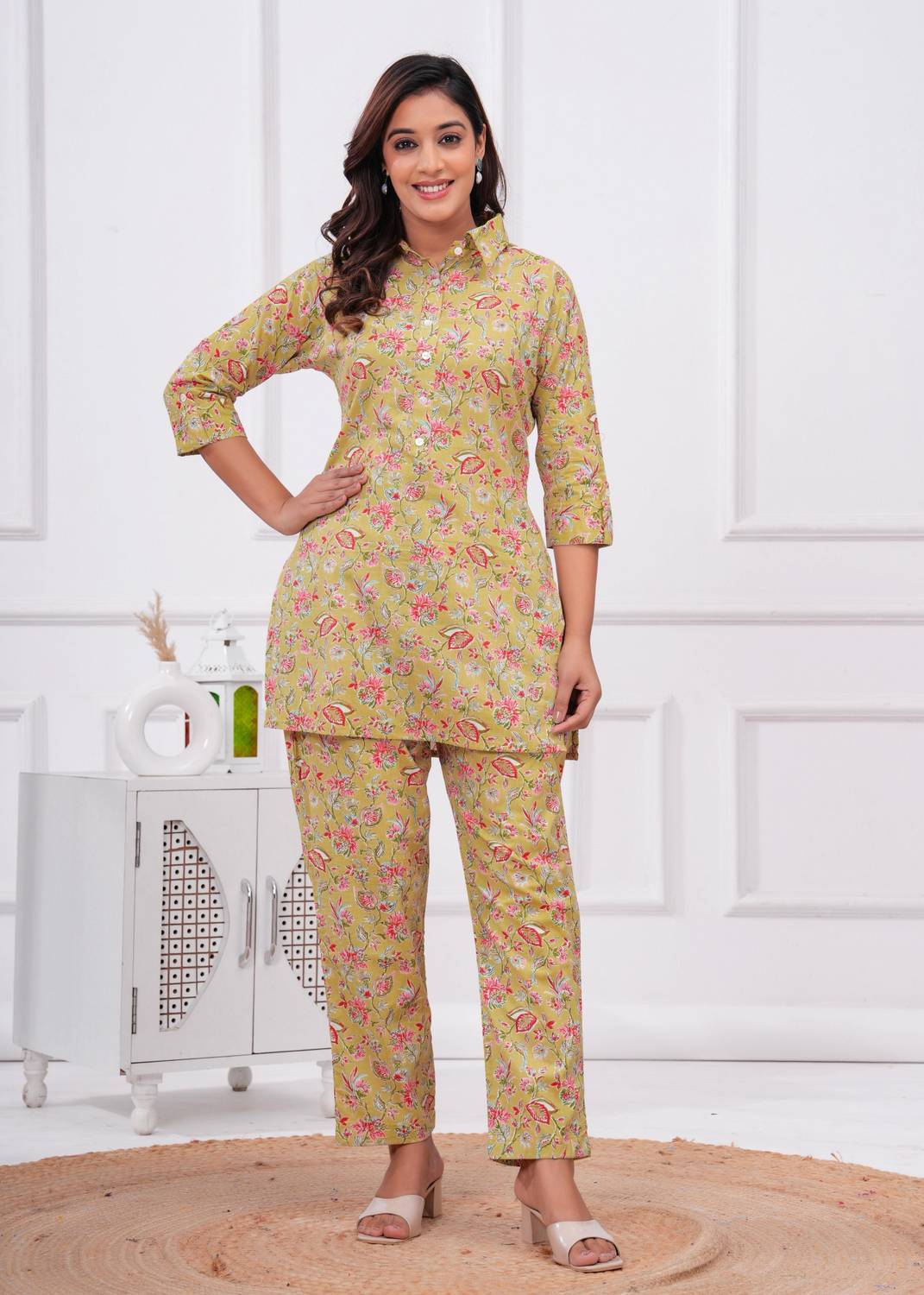 ANUOM Top Pant Co-ords Set