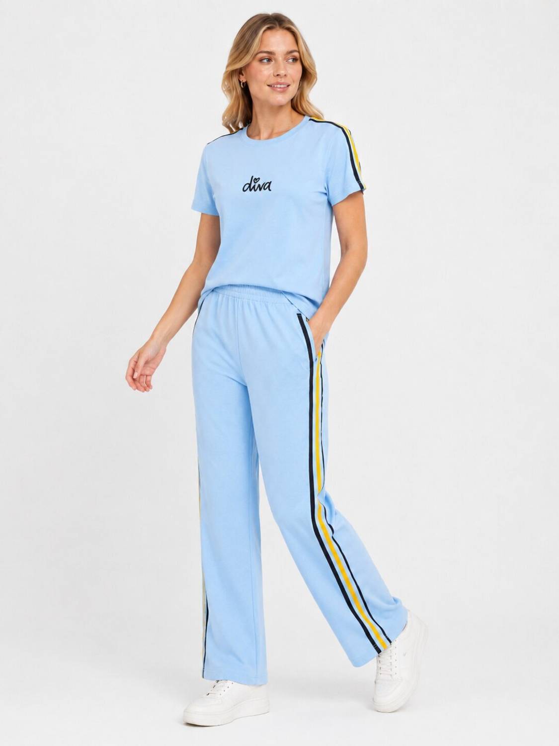 CARACAS Tshirt Pant Co-ords Set