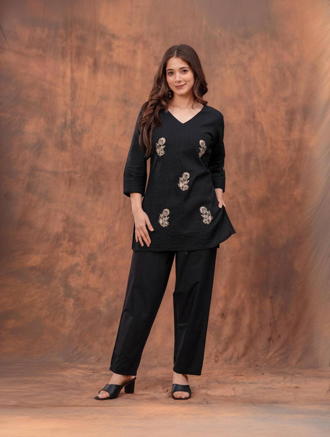 AARIKAARI Top Pant Co-ords Set